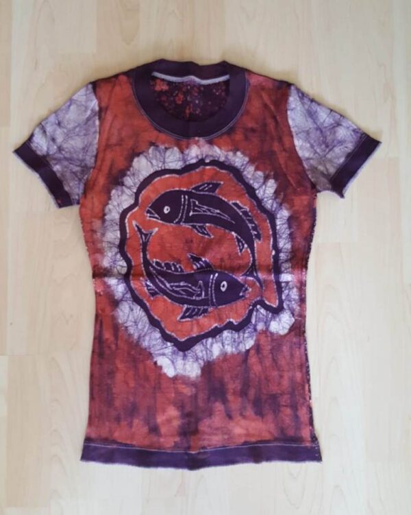 T-shirt batik